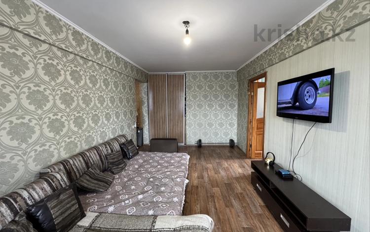 3-комнатная квартира · 50 м² · 5/5 этаж, Шакарима 95/1 за 18.5 млн ₸ в Усть-Каменогорске — фото 2