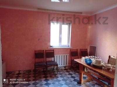 Отдельный дом • 6 комнат • 250 м² • 7 сот., мкр Юго-Восток, Жилой массив 55 — Муканова Букетова за 55 млн 〒 в Караганде, Казыбек би р-н