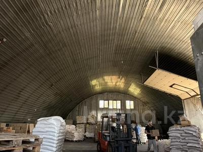 Завод · 40 соток, Нефтяная 13 за 170 млн ₸ в Усть-Каменогорске, Ульбинский