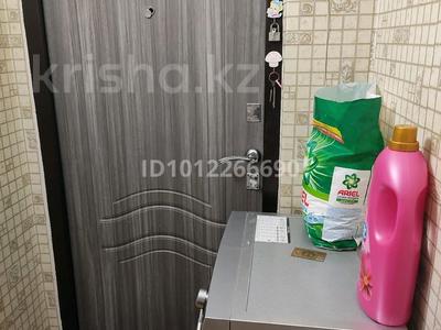 2-комнатная квартира · 46 м² · 3/4 этаж, 6-й мкр. 37 за 29 млн ₸ в Алматы, Ауэзовский р-н