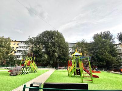 3-комнатная квартира · 64 м² · 2/5 этаж, Куйши Дина 37 — Встреча, 37 школа за ~ 25 млн ₸ в Астане, Алматы р-н