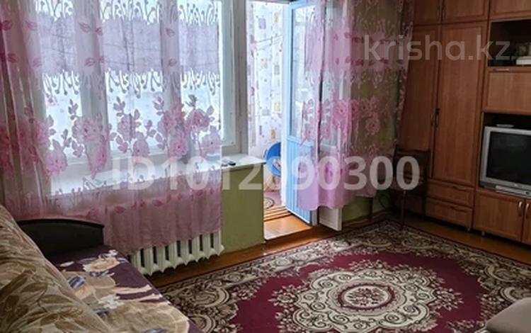 2-бөлмелі пәтер · 35 м² · 1/5 қабат, Кенесары 17 — Центр Бурабай, бағасы: 12 000 ₸ в Бурабае — фото 2