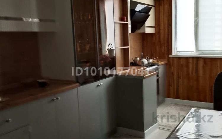 3-бөлмелі пәтер · 70 м² · 4/5 қабат, 13-ш/а. 3а, бағасы: 23 млн ₸ в Актау, 13-й мкр — фото 2