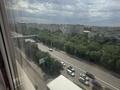 2-бөлмелі пәтер · 90 м² · 8/10 қабат, мкр 5, молдагуловой 13Б, бағасы: 25 млн ₸ в Актобе
