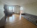 2-бөлмелі пәтер · 90 м² · 8/10 қабат, мкр 5, молдагуловой 13Б, бағасы: 25 млн ₸ в Актобе — фото 6