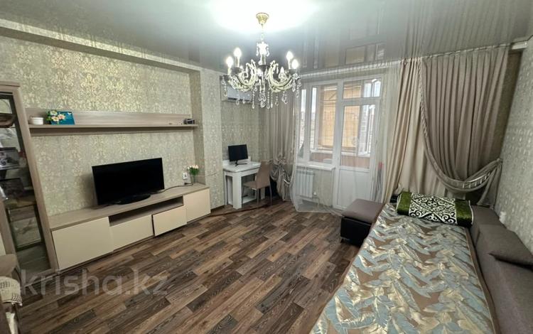 2-бөлмелі пәтер · 65 м² · 6/9 қабат, Есенберлина 6, бағасы: 28 млн ₸ в Усть-Каменогорске — фото 3