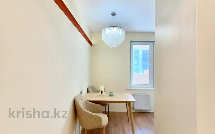 1-бөлмелі пәтер · 45 м² · 6/12 қабат, Жумалиева 153, бағасы: 44 млн ₸ в Алматы, Алмалинский р-н — фото 36
