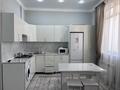 2-комнатная квартира · 50 м² · 8/11 этаж, 17-й мкр 99 за 250 000 ₸ в Актау — фото 3