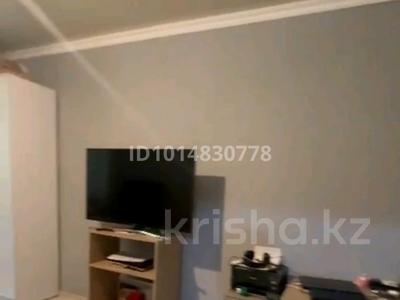 2-комнатная квартира · 50 м² · 2/5 этаж, Есенберлина 13а за 24 млн ₸ в Шымкенте, Аль-Фарабийский р-н