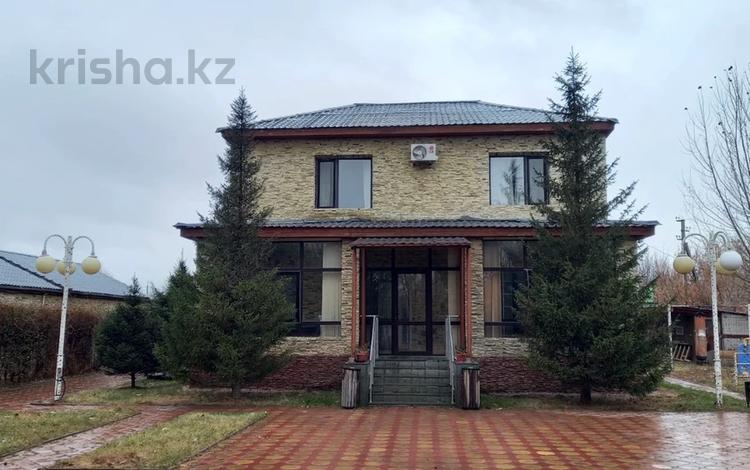 Отдельный дом · 5 комнат · 280 м² · 30 сот., Желтоксан 3 за 185 млн ₸ в Жибек Жолы — фото 53