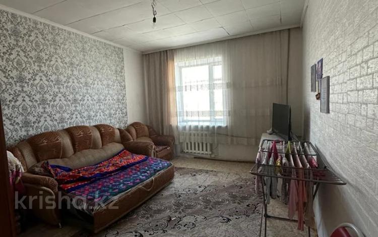 2-комнатная квартира, 42.5 м², 3/3 этаж, Каюма Мухамедханова за 18 млн 〒 в Семее — фото 8