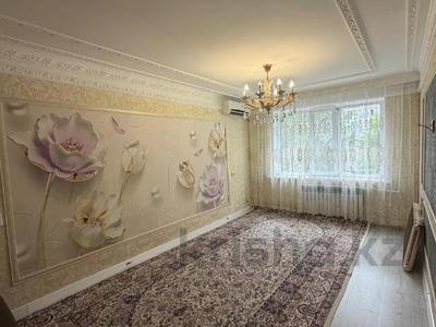 2-бөлмелі пәтер · 57 м² · 2/5 қабат, Шанхай ш/а., Рыскулова 18, бағасы: 15 млн ₸ в Актобе, мкр Шанхай