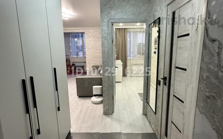 2-комнатная квартира · 36.8 м² · 8/9 этаж, Жумекен Нажимеденов 17 — Улы Дала - Нажимеденова за 17.9 млн ₸ в Астане, Алматы р-н — фото 2