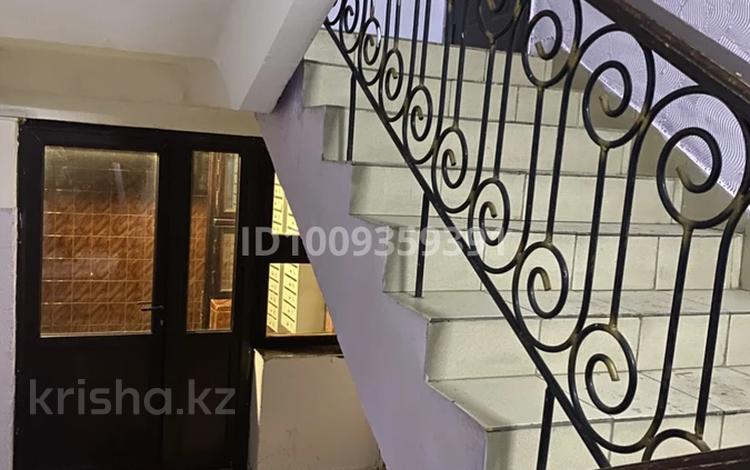3-комнатная квартира · 93.5 м² · 8/9 этаж, Ауэзова 22 за 42 млн ₸ в Астане, Сарыарка р-н — фото 4