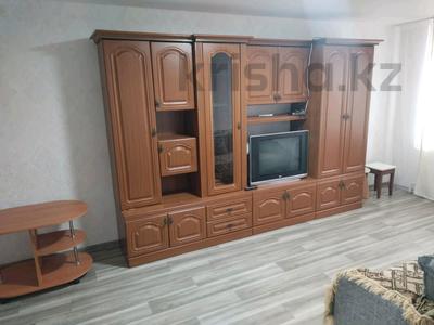 2-бөлмелі пәтер · 45 м² · 4/5 қабат, Крылова 45, бағасы: 160 000 ₸ в Усть-Каменогорске
