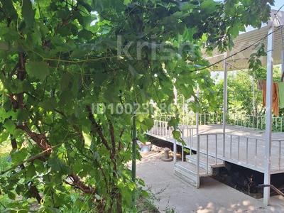 Дача · 3 комнаты · 120 м², мкр Коктем, Садовод 3 за 200 000 〒 в Атырау