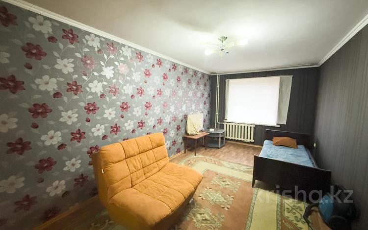 1-бөлмелі пәтер · 36 м² · 3/5 қабат, мкр. Самал, бағасы: 10.8 млн ₸ в Талдыкоргане, мкр Самал — фото 2