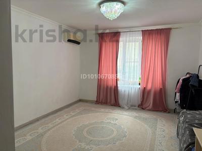 2-комнатная квартира · 65 м² · 1/5 этаж, мкр Нурсая, Таумуш Жумагалиева 21 — Таумуш Жумалиева 21 за 22.5 млн 〒 в Атырау