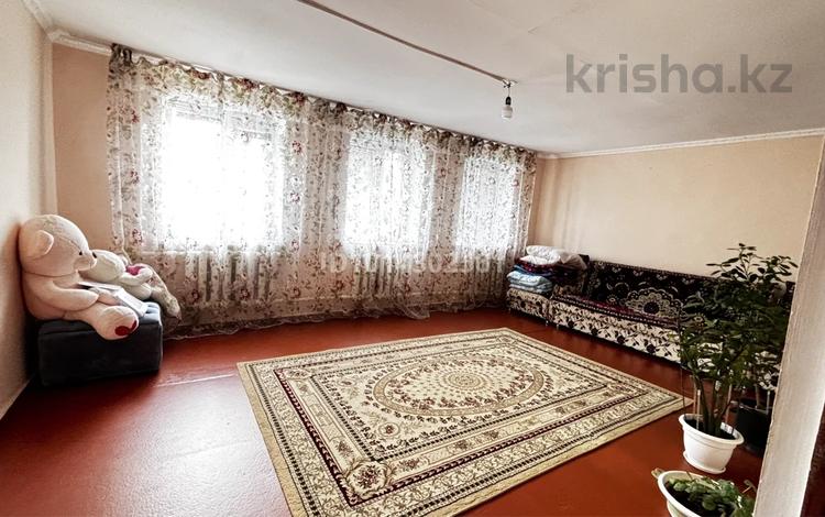 Жеке үй · 3 бөлме · 140 м² · 600 жүзд., М.горького 50, бағасы: 180 000 ₸ в Атырау — фото 2