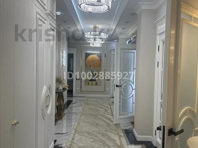 4-бөлмелі пәтер · 140 м² · 5/12 қабат, Байтерекова 100/4, бағасы: 150 млн ₸ в Шымкенте, Каратауский р-н