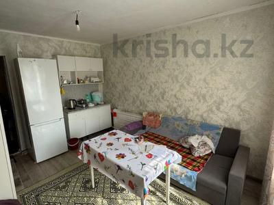 1-комнатная квартира · 13 м² · 5/5 этаж, Ади Шарипова 118 за 8.5 млн 〒 в Алматы, Алмалинский р-н