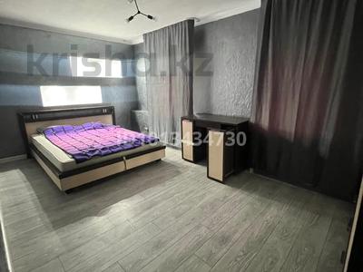 3-комнатная квартира · 56 м² · 1/4 этаж, мкр №12 13 за 300 000 ₸ в Алматы, Ауэзовский р-н
