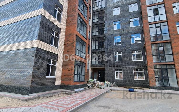 2-комнатная квартира · 60.2 м² · 5/6 этаж, Майкудук, Майкудук, мкр Голубые пруды 502 — ЖК "Томирис" за 18.5 млн ₸ в Караганде, Алихана Бокейханова р-н — фото 2