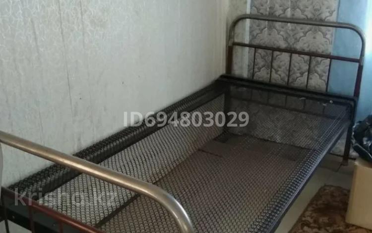 1 бөлме · 18 м² · 5 қабат, Серикбаева 1/1, бағасы: 115 000 ₸ в Усть-Каменогорске — фото 3