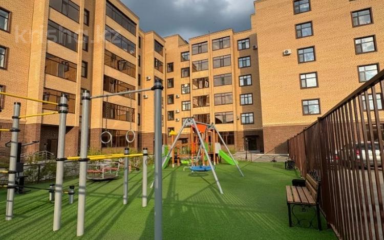 1-бөлмелі пәтер · 42.4 м² · 4/6 қабат, ул. Ауэзова 30, бағасы: 23.5 млн ₸ в Щучинске — фото 30