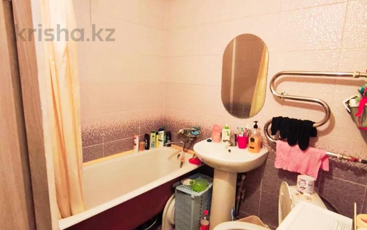 3-бөлмелі пәтер · 60 м² · 1/5 қабат, самал 13, бағасы: 17.8 млн ₸ в Талдыкоргане, мкр Самал — фото 16