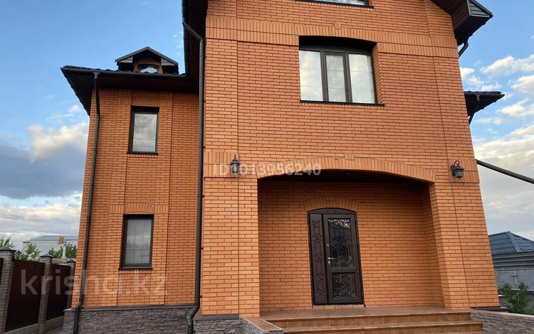 Отдельный дом · 8 комнат · 400 м² · 8 сот., Качирская — Район Усолка за 195 млн ₸ в Павлодаре — фото 2