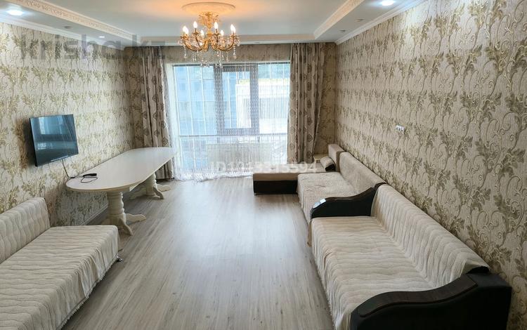 2-бөлмелі пәтер · 90 м² · 4/9 қабат, мкр №12, Шаляпина 22/2, бағасы: 350 000 ₸ в Алматы, Ауэзовский р-н — фото 2