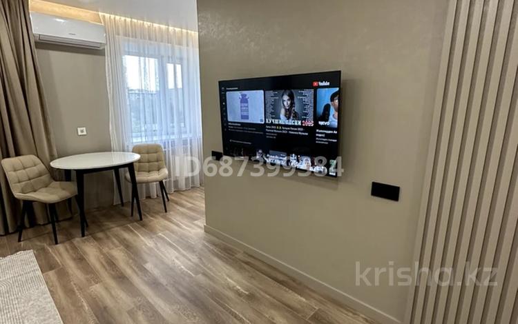 1-комнатная квартира · 35 м² · 4/5 этаж, Гоголя 64 — Юбилейный, угол Гоголя и Абдирова за 20 000 ₸ в Караганде, Казыбек би р-н — фото 8