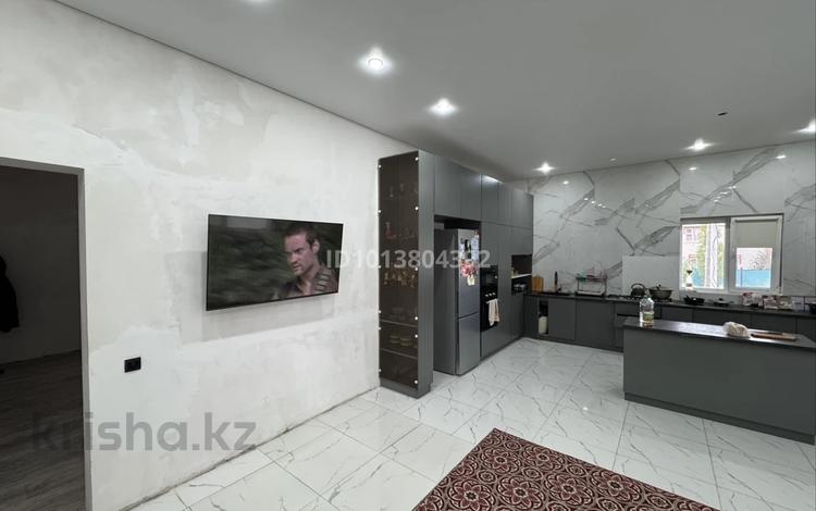 Жеке үй · 3 бөлме · 170 м² · 12 жүзд., мкр Жастар 2, Инабат 10, бағасы: 34 млн ₸ в Актобе, жилой массив Жанаконыс — фото 2