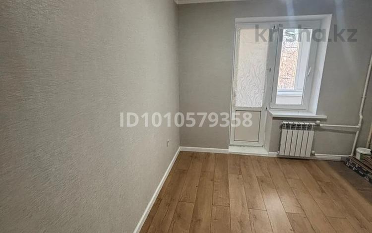 2-бөлмелі пәтер · 54 м² · 3/5 қабат, мкр Кунаева 22, бағасы: 24 млн ₸ в Уральске — фото 2