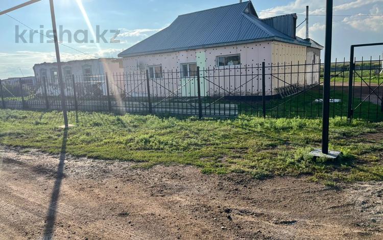 Жеке үй · 5 бөлме · 138 м² · 35 жүзд., ул. Набережная, бағасы: 10.5 млн ₸ в Акбулак — фото 2