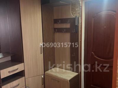 Аренда квартир в Шымкенте: 3-комнатная квартира · 75 м² · 2/5 этаж, мкр Восток 107 за 200 000 〒 3-комнатная квартира · 75 м² · 2/5 этаж, мкр Восток 107 за 200 000 〒 в Шымкенте, Аль-Фарабийский р-н