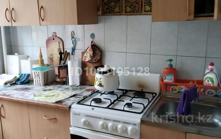 2-бөлмелі пәтер · 43 м² · 2/5 қабат, 4-ші шағым аудан, Текстильщиков 23 — Университета, бағасы: 150 000 ₸ в Костанае, 4-й микрорайон — фото 2
