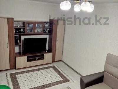 1-комнатная квартира, 30.6 м², 1/5 этаж, Самал за 10.2 млн 〒 в Талдыкоргане, мкр Самал
