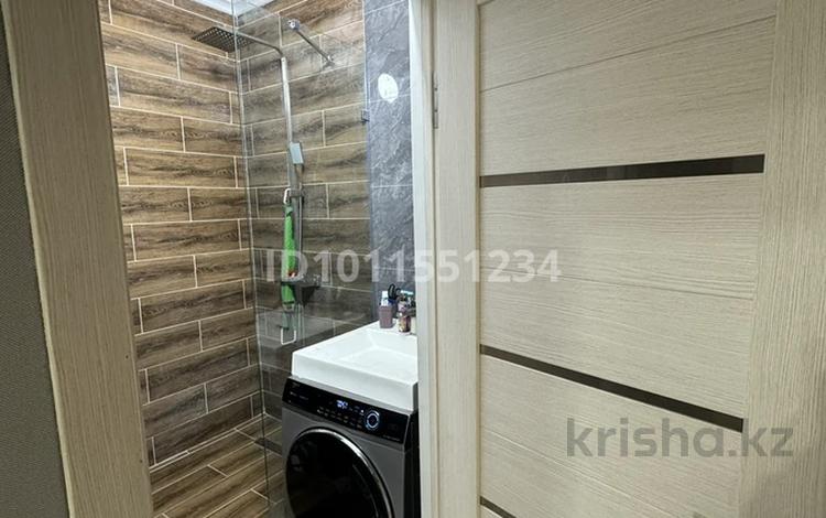 2-комнатная квартира · 57 м² · 8/9 этаж, мкр Думан-1, Райымбек батыра 273 — Райымбек батыра 273 за ~ 38 млн ₸ в Алматы, Медеуский р-н — фото 2