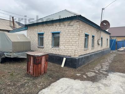 Отдельный дом · 4 комнаты · 80 м² · 4.5 сот., Машхура жусупа 237 — Угол Достоевского за 30 млн 〒 в Павлодаре