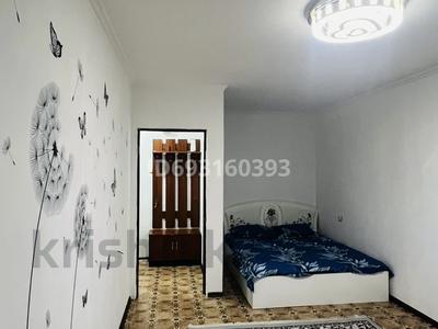 1-бөлмелі пәтер · 40 м² · 8/9 қабат, Жамбыла — Цон,автопарк,променад, бағасы: 10 000 〒 в Уральске