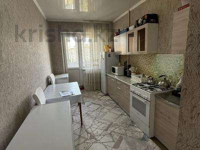 2-комнатная квартира · 55 м² · 3/5 этаж, Алдабергенова — Между той мартом и даулет за 18.5 млн ₸ в Талдыкоргане, мкр Жастар