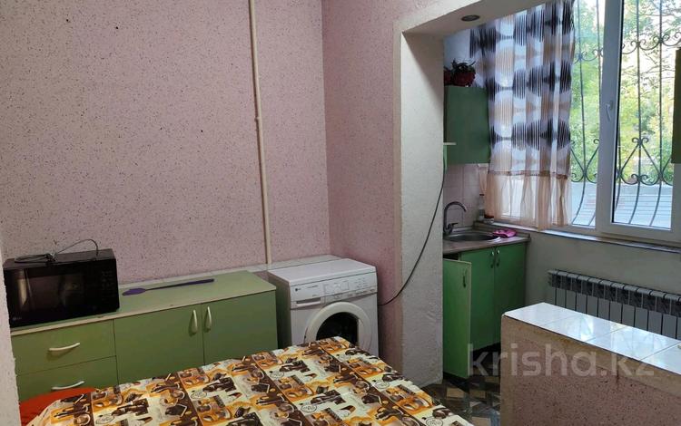 1-комнатная квартира · 32 м² · 3/5 этаж, 18 мкр за 110 000 〒 в Шымкенте, Енбекшинский р-н — фото 2
