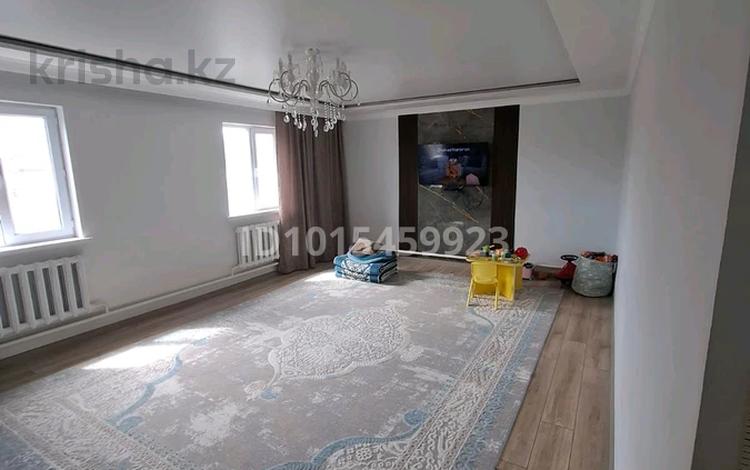 Жеке үй · 3 бөлме · 150 м² · 10 жүзд., Кызылжар тұрғын алабы, Жилой массив Кызылжар 1 — Амбулатория, бағасы: 21.5 млн ₸ в Актобе, жилой массив Кызылжар — фото 2
