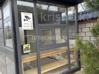 Продаётся киоск, утепленный с обрудованием под фаст фуд · 20 м², бағасы: 1.5 млн ₸ в Шымкенте, Аль-Фарабийский р-н