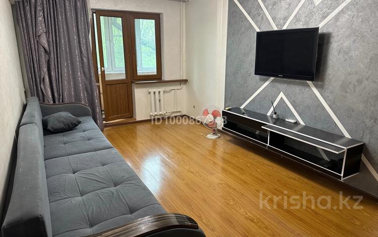 2-комнатная квартира · 43 м² · 3/5 этаж, мкр №8 — Абая-Утеген Батыра .. за 300 000 ₸ в Алматы, Ауэзовский р-н — фото 2