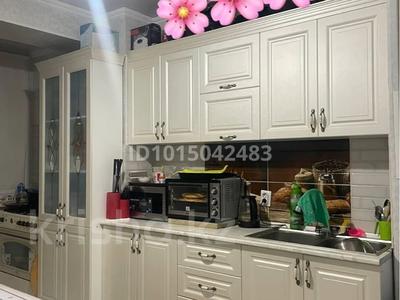 3-комнатная квартира · 80 м² · 3/6 этаж, 32В мкр 8/1 за 22.5 млн ₸ в Актау