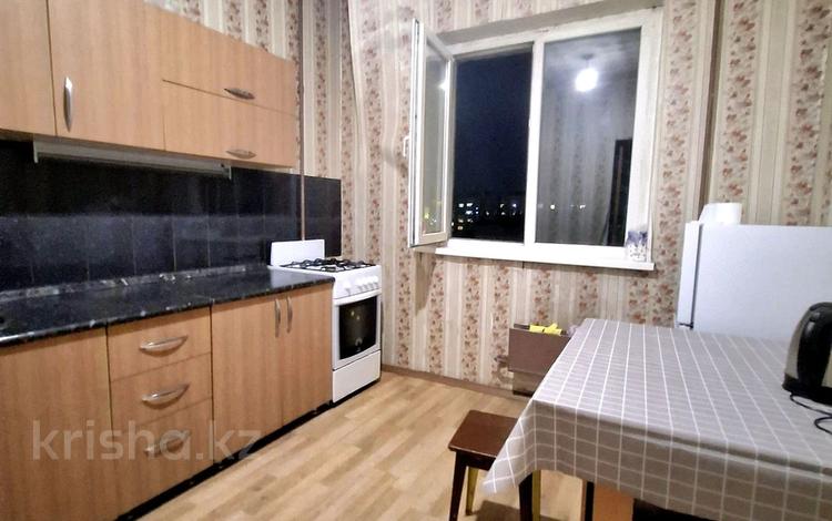 1-комнатная квартира · 40 м² · 8/9 этаж, Брусиловского 21 за 27.9 млн ₸ в Алматы, Алмалинский р-н — фото 2