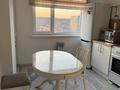 1-комнатная квартира · 55 м² · 7/9 этаж, мкр Жетысу-1 51 за 230 000 ₸ в Алматы, Ауэзовский р-н — фото 4